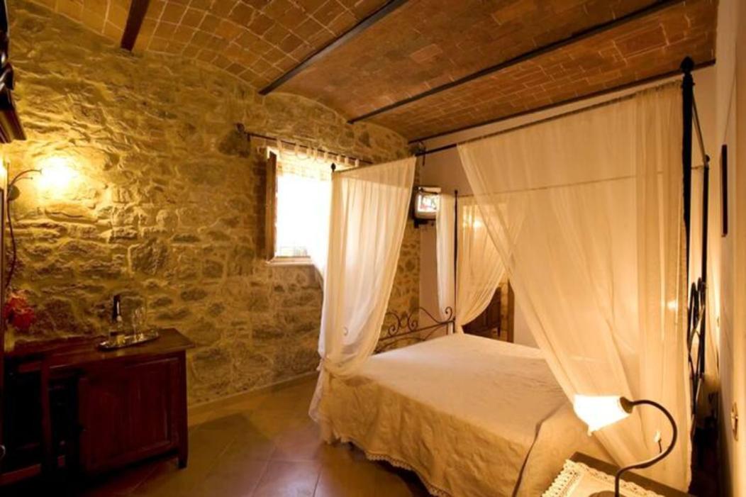 Agriturismo Belagaggio Montefollonico Kültér fotó